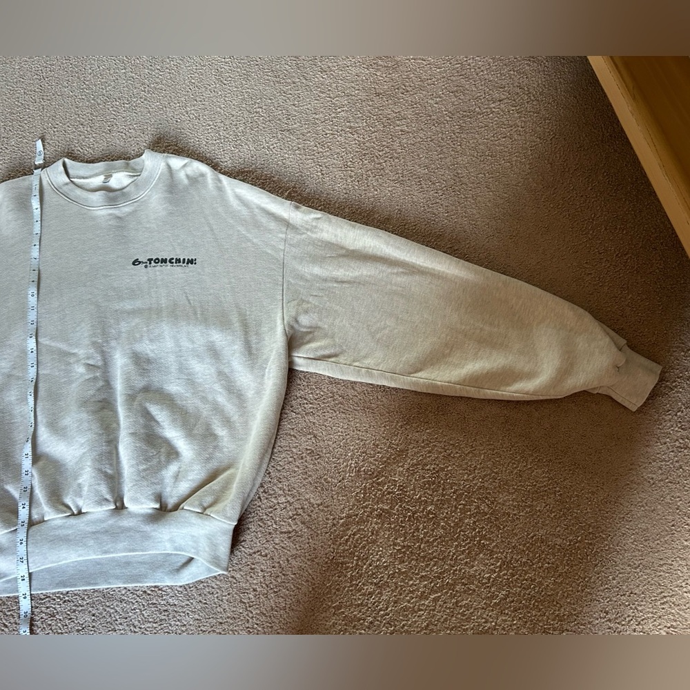 NYC’s Iconic Tonchin Ramen House Oversized Graphic Sweatshirt in Large - Picture 12 of 15